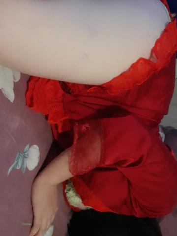 Ясмина Симпатичная Блондинка